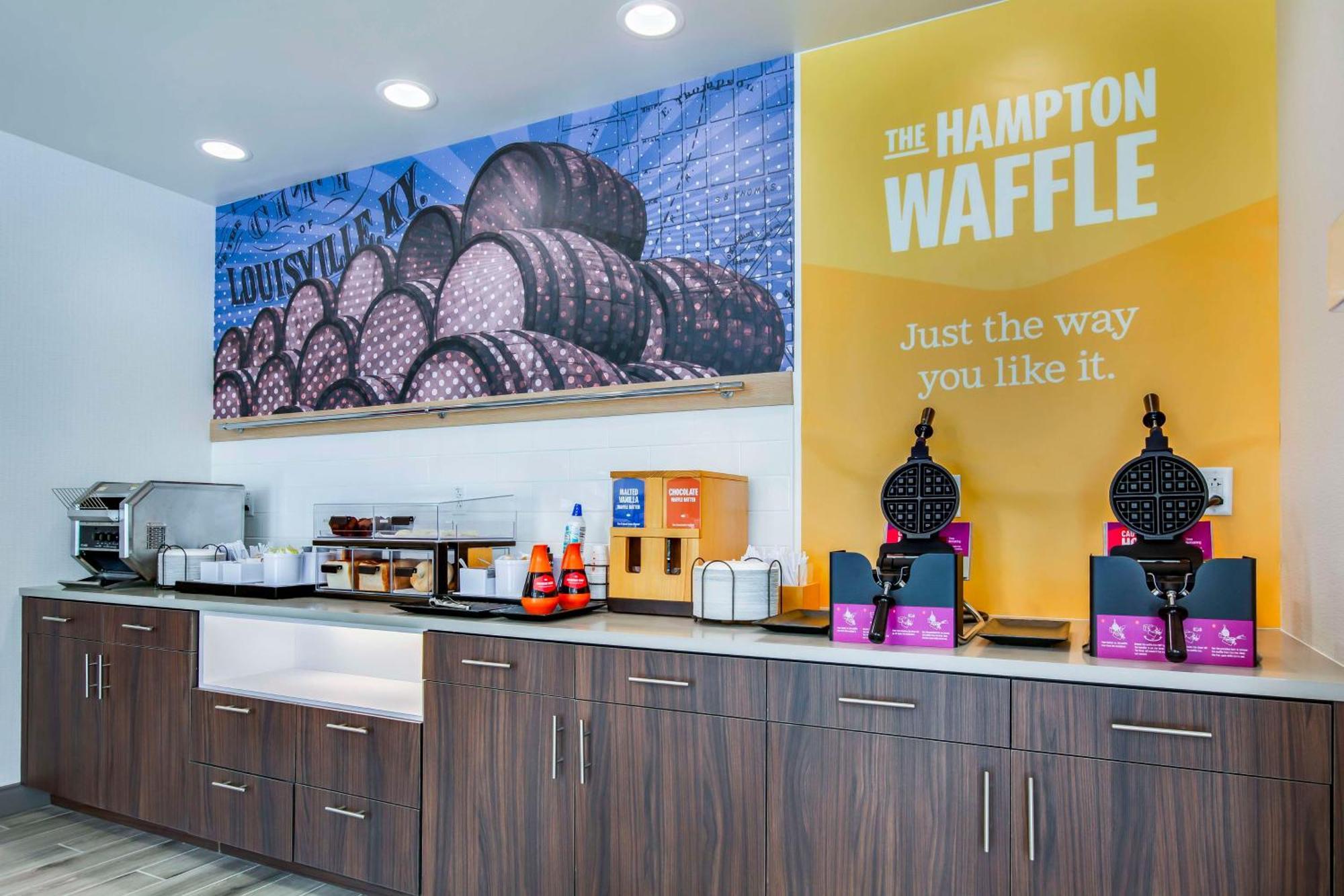 Hampton Inn & Suites By Hilton Louisville East Oxmoor Esterno foto